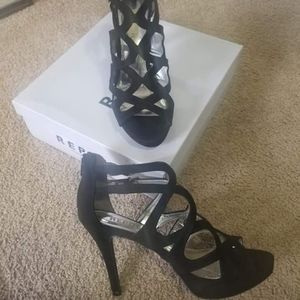 Report black strappy heels shoes size 8